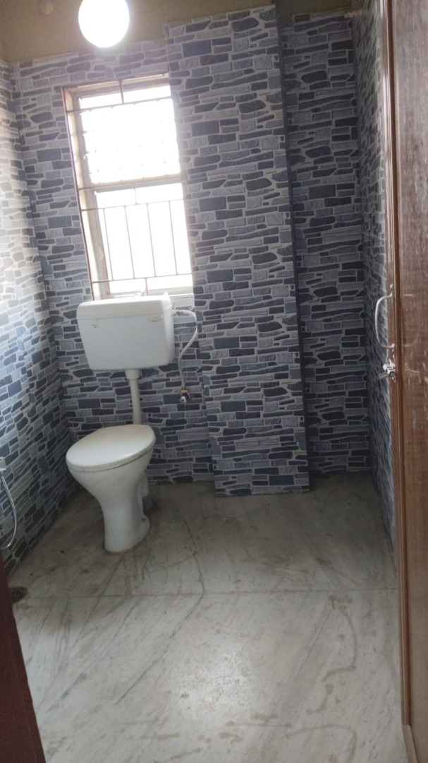 Unfurnished 3bhk in Beltola for Rent